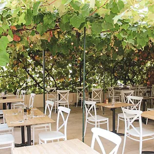 3* Ξενοδοχείο Hotel-restaurant Isidore Ouest